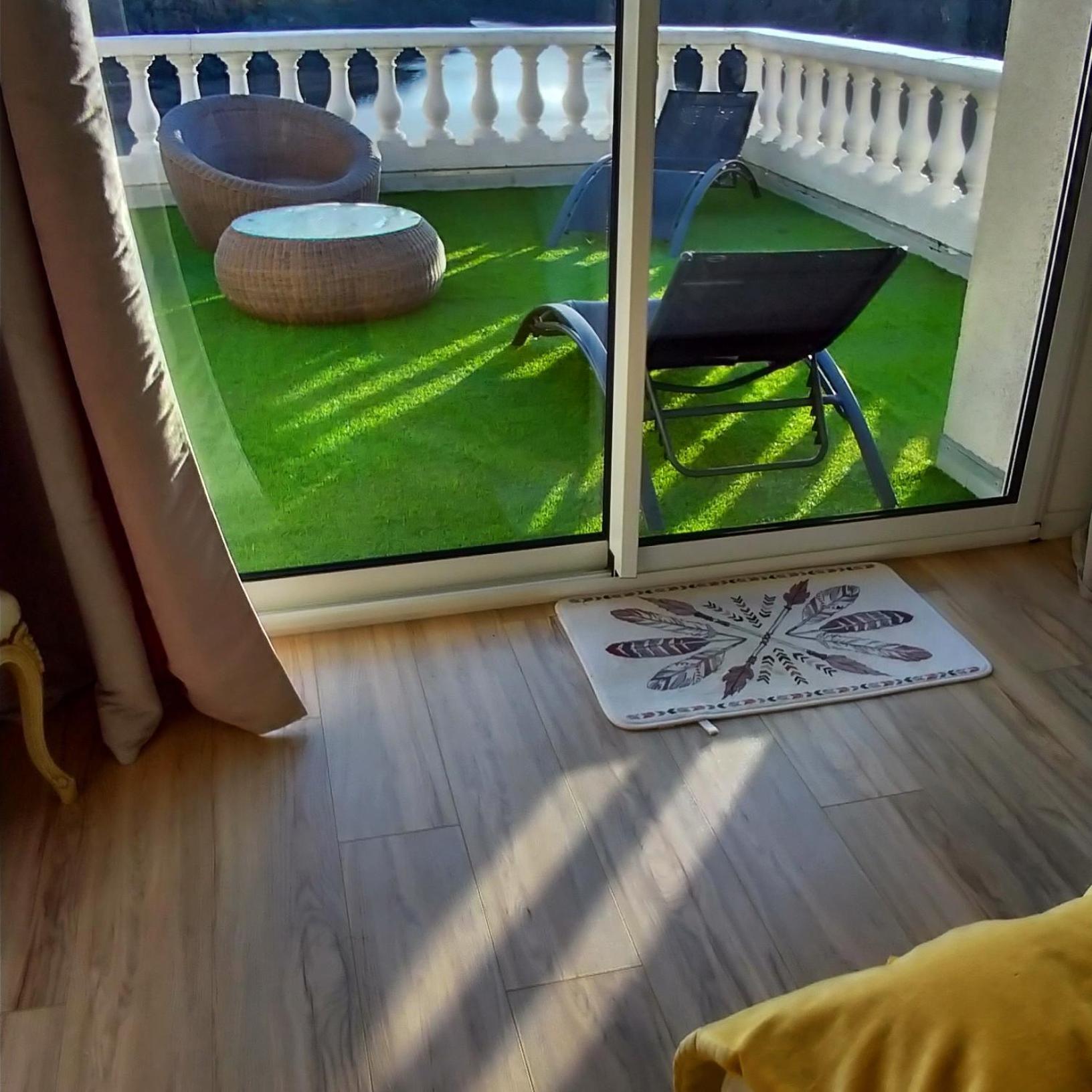 Ma Villa Au Bord De L'Eau Miremont  외부 사진